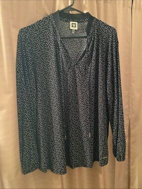 Anne Klein Black V-Neck Polka Dot Blouse